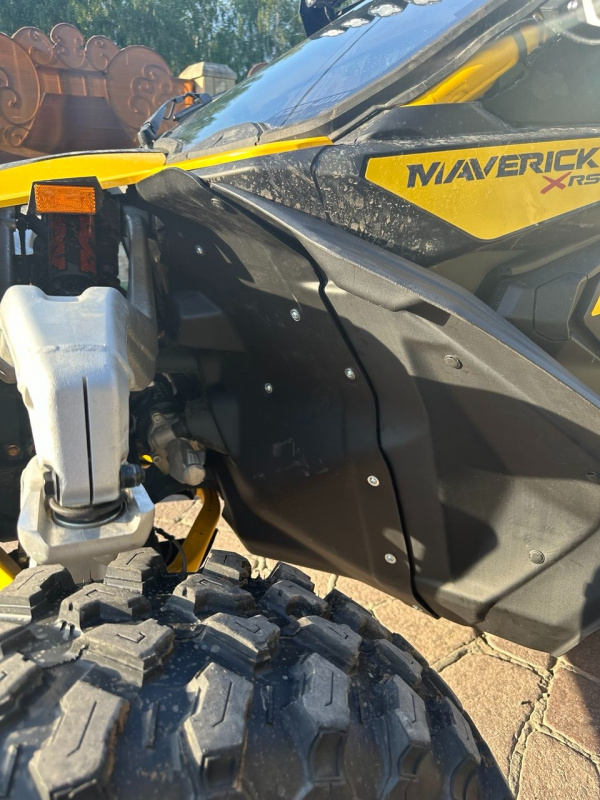 Расширители арок Maverick R 2024 (передние+задние)